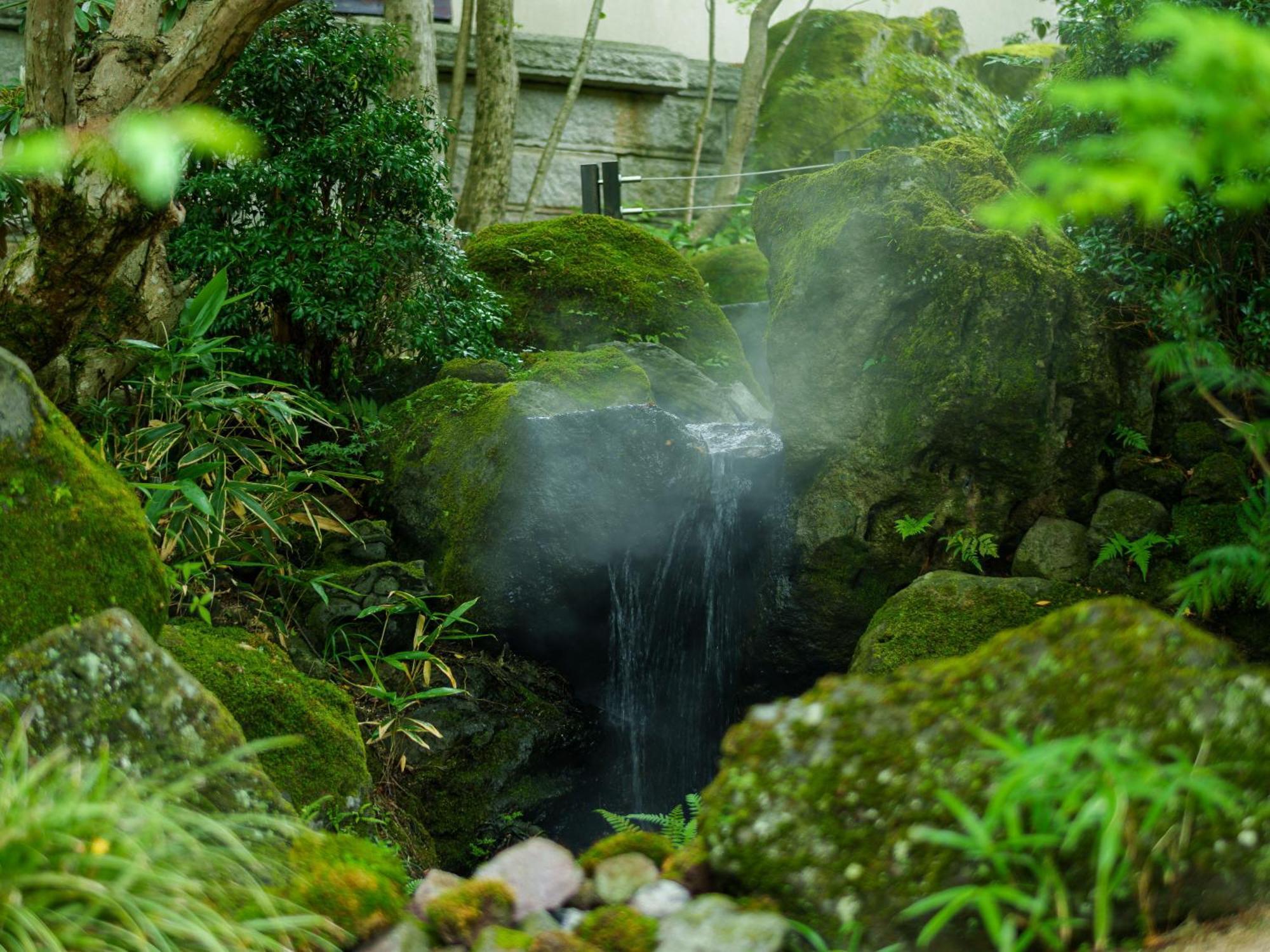Yufuin Rakuyu Hotel Exterior foto